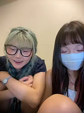 Rocket-Girl Show in webcam