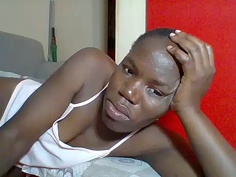 Blacksexyqueen24's Live XXX Chat