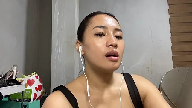 reikahanazono – Live XXX-chat