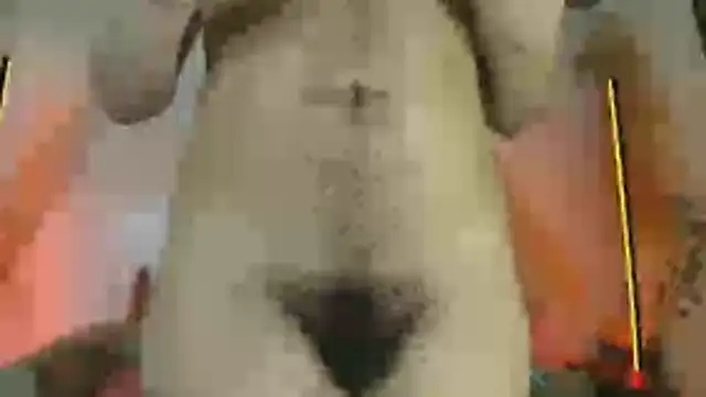 HairyAillyn's Live XXX Chat