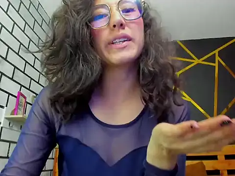 Sarah_Clarc Live XXX-Chat