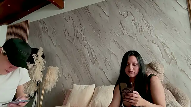XXX chat uživo modela MarcellaGriffin