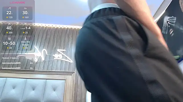 Chatroom XXX en direct de Colby_driscoll