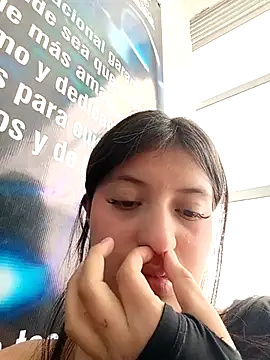 Chat XXX ao vivo de SALOME-28_