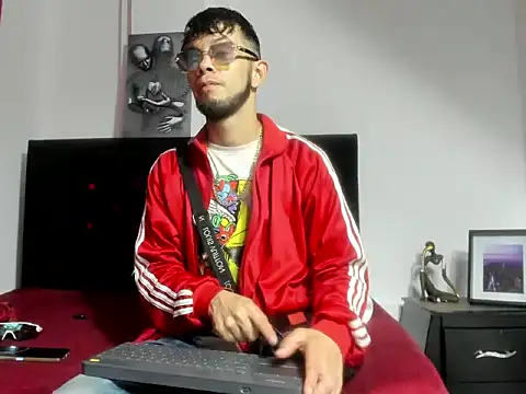 mark_splinter09 Live XXX Chat