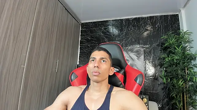 Вебкам-шоу Erik_castle