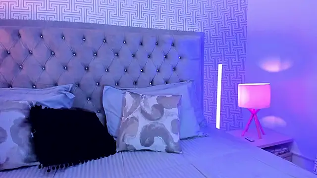 NohaCooper's Live XXX Chat