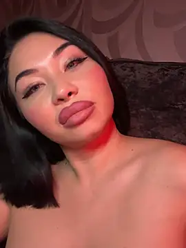 LaaadyDaaamn's Webcam Show
