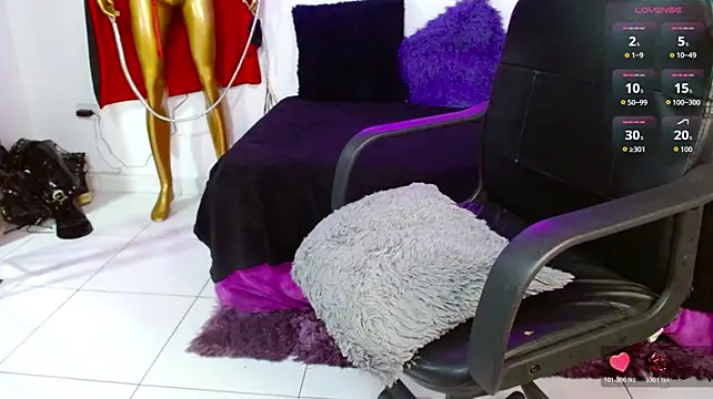 LILITHMADAME live XXX chat