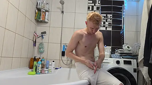 XXX chat uživo modela Vuitton