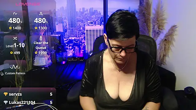 ninarandmann's Live XXX Chat