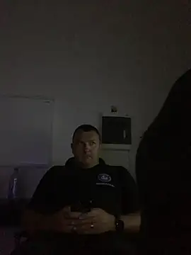 Mike8523 라이브 XXX 채팅