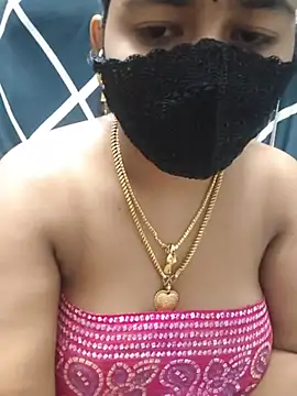 Chat XXX en directo de Tamil_Lotus