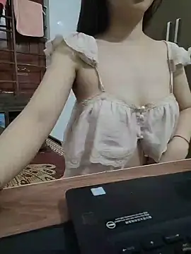 NinaKey 网络视讯表演