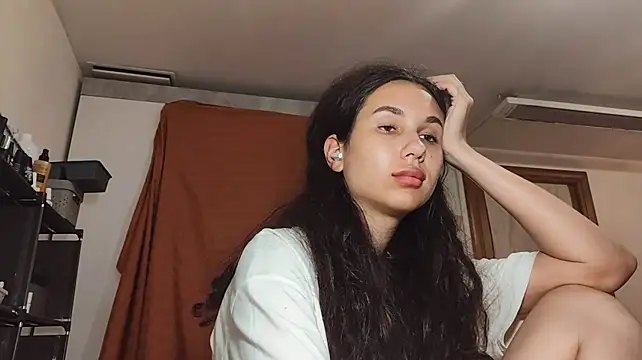 Živý XXX chat HazyLoom