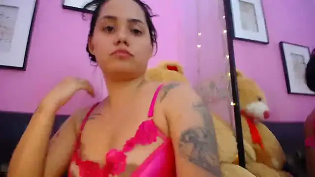 Chat +18 de Katy_Jhomson ao vivo