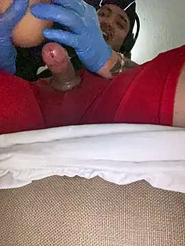 Chat XXX en directo de GusanoDelicioso
