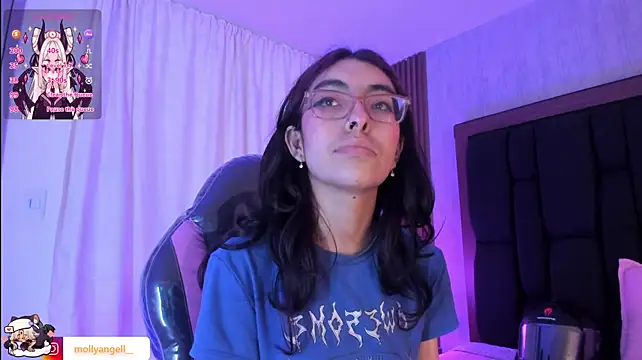 Chat +18 de Molly_A ao vivo