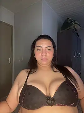 Chat +18 de safada_BRL ao vivo