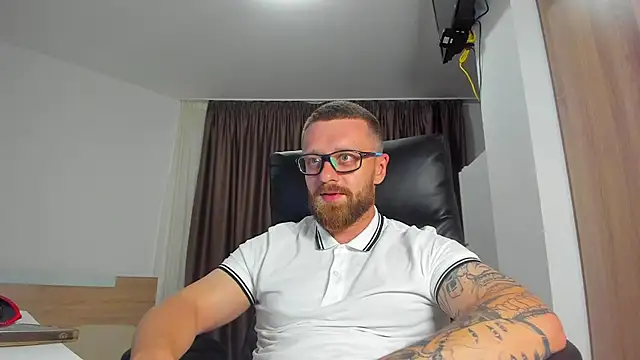 Онлайн чат XXX Findom_guy