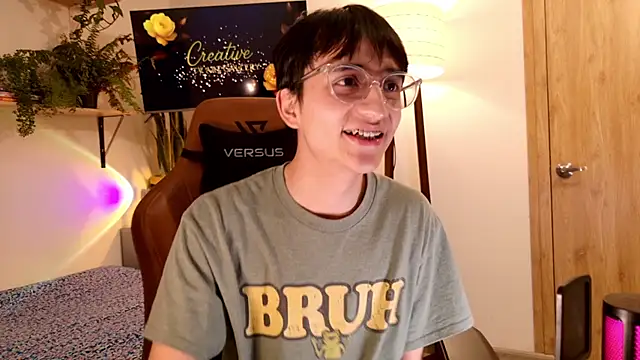 XXX chat uživo modela Sr_evann