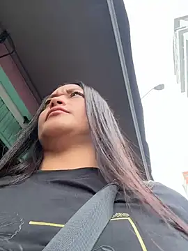 Tatiana123_のライブXXXチャット