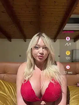 Živý XXX chat misstitmouseofficial