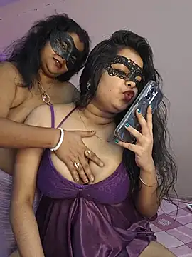 Naughty_Kayra's Live XXX Chat