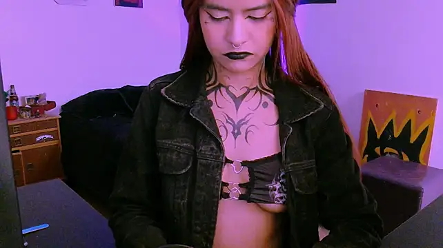 Chat +18 de alex_one888 ao vivo
