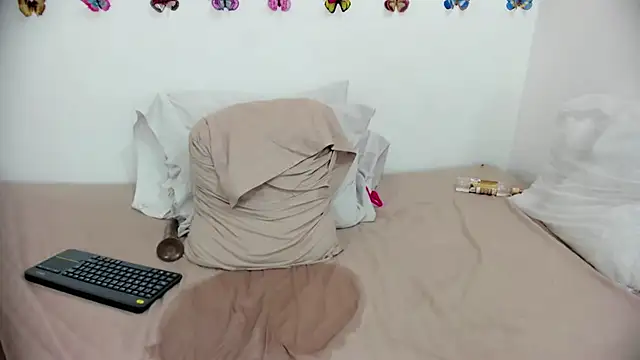 esmeralda_jenn11 라이브 XXX 채팅