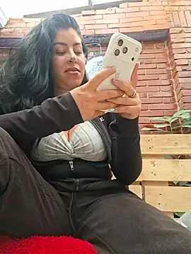 Luianna – Naživo XXX chat