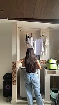 LaiaGomez live XXX chat