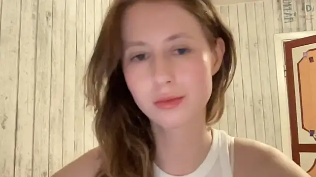 AlesiaGurevich Adlı Modelin Canlı XXX Sohbeti
