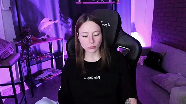 DamnWitchh Live XXX-Chat