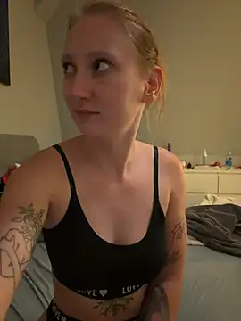 sexyopheliiaa Webcam-Show