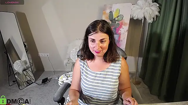 MartaEdams 라이브 XXX 채팅