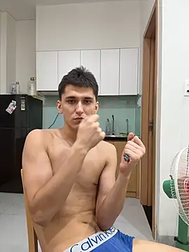 Adrian_Coles Chat XXX in diretta