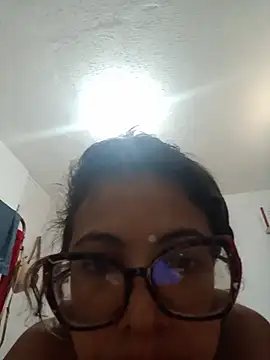 Show de magrinhagostosa na webcam