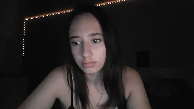 DarkMirel – Naživo XXX chat