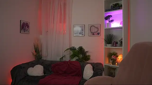 Živý XXX chat EmilySwann_