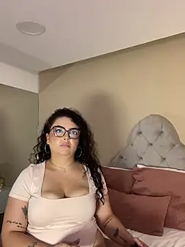 Chat XXX en directo de AlmaraRouge