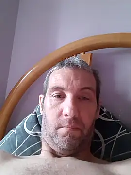 julaysabi Show in webcam