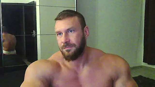 muscularkevin Webcam show