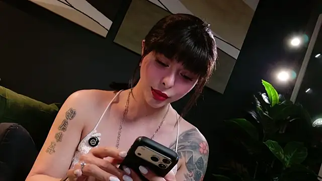 แชท XXX สดของ LetisiaRocks