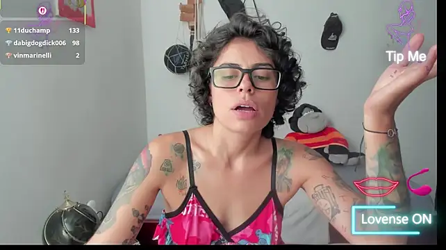 natt_op – Live XXX-chat