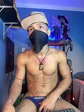 CRAZY-BOY99n Live XXX chat