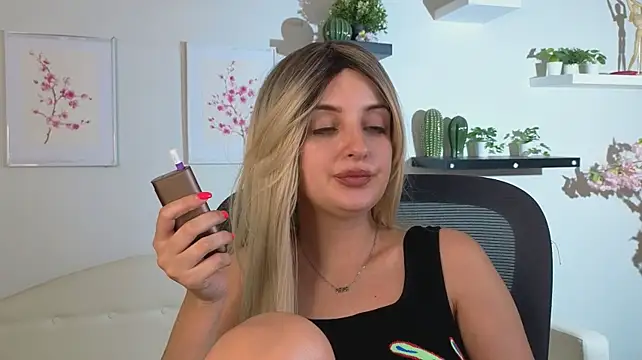 Katty__lights – Naživo XXX chat