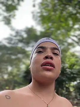 JuanitaMore01's Live XXX Chat