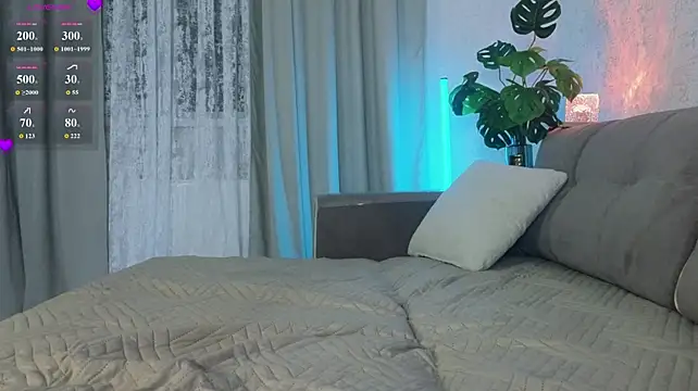 realIssadoran Live XXX chat