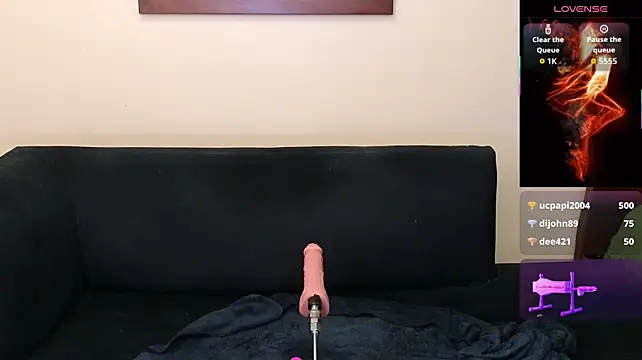 hairyncuteass' Live XXX Chat
